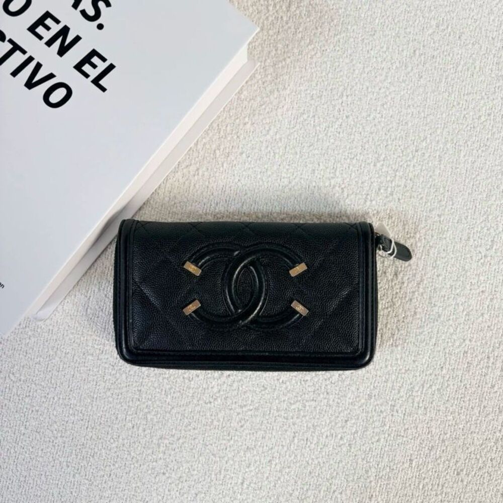 Chanel Women Pre-Loved Bag Very Good Condition